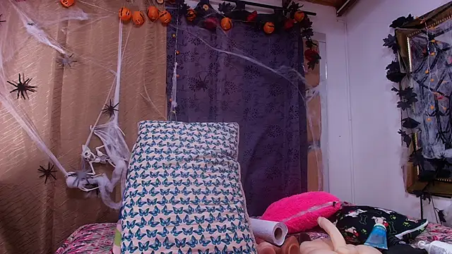 Snapshot of sweegirl69 chatting on October 2025 11:55:01 AM sweegirl69 online show from October 2025 11:55:01 AM