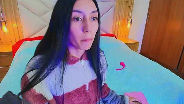 Laia and Damian online show from October 2025 07:35:02 PM