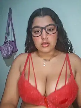 Cat Hot Party online show from November 2025 06:52:01 PM