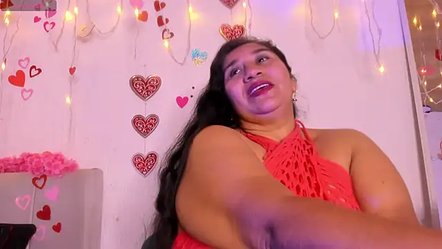 milf latinn online show from September 2025 03:15:02 PM