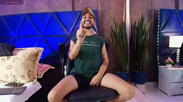 HairyDiamond  online show from November 2025 01:10:01 PM