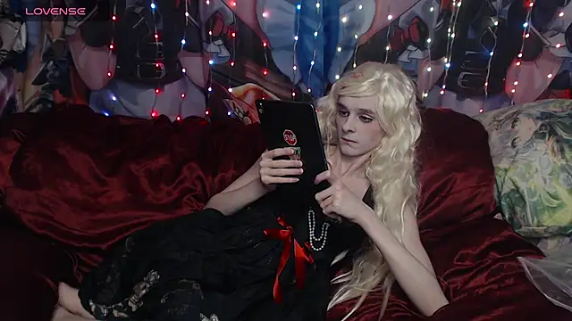 Snapshot of yutachka chatting on October 2025 09:38:01 PM yutachka online show from October 2025 09:38:01 PM