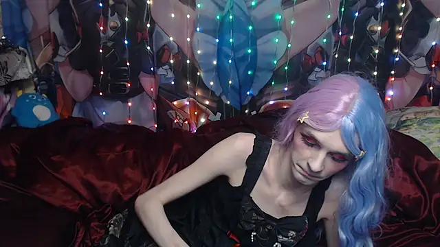 Snapshot of yutachka chatting on November 2025 10:53:02 PM yutachka online show from November 2025 10:53:02 PM