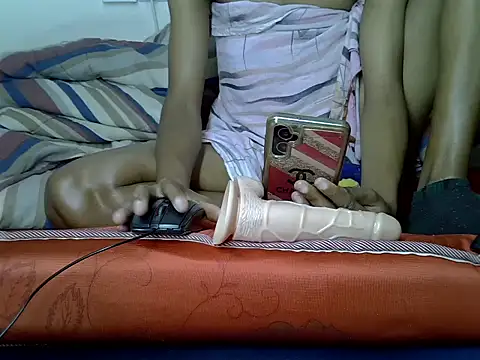 Snapshot of Kwanele13 chatting on September 2025 07:13:02 PM Kwanele13 online show from September 2025 07:13:02 PM