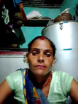 Snapshot of H_seema chatting on September 2025 12:10:02 PM H seema online show from September 2025 12:10:02 PM