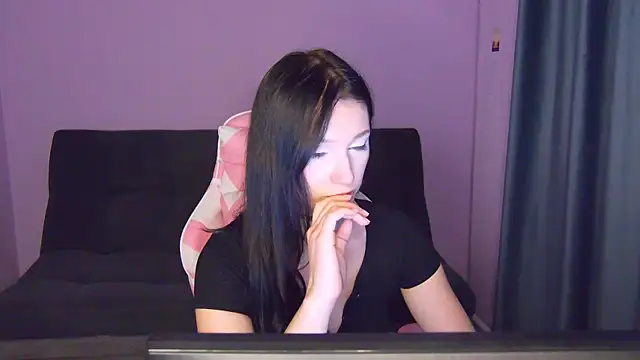 Snapshot of Frankie_Nora chatting on September 2025 01:27:01 AM Frankie Nora online show from September 2025 01:27:01 AM