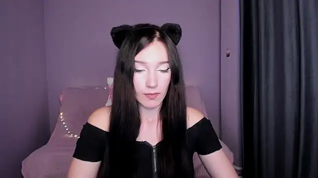 Snapshot of Frankie_Nora chatting on September 2025 09:33:01 AM Frankie Nora online show from September 2025 09:33:01 AM