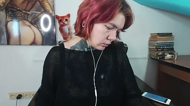 The ICE woman online show from September 2025 01:28:02 AM