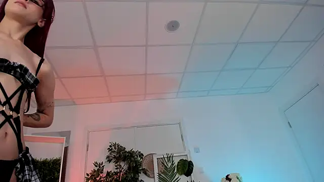Snapshot of Sima_Wendy chatting on September 2025 06:24:01 AM Sima Wendy online show from September 2025 06:24:01 AM