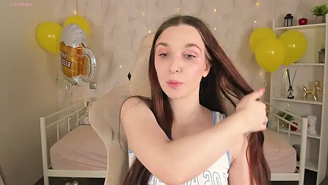 Miss   Eva online show from September 2025 12:03:02 AM