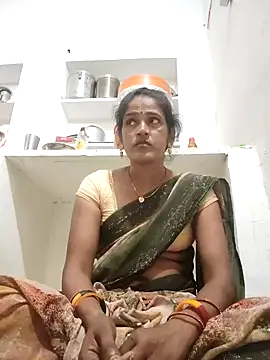Snapshot of Nillohot chatting on October 2025 11:30:01 AM Nillohot online show from October 2025 11:30:01 AM