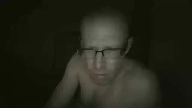 MrLeakyHelmet online show from December 2025 11:17:02 AM