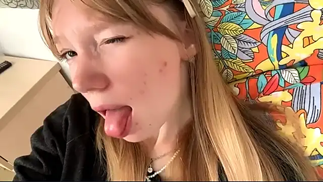 Snapshot of Sweet_horizon chatting on October 2025 09:07:02 AM Sweet horizon online show from October 2025 09:07:02 AM