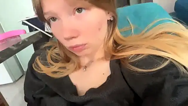 Snapshot of Sweet_horizon chatting on October 2025 08:15:02 AM Sweet horizon online show from October 2025 08:15:02 AM