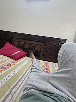 Snapshot of kkkk1882 chatting on November 2025 07:17:01 AM kkkk1882 online show from November 2025 07:17:01 AM