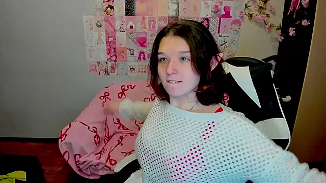 Acid Kate online show from October 2025 01:05:01 AM