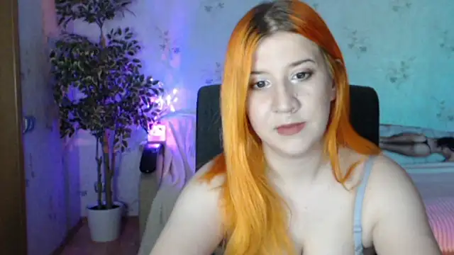 FunnySheila online show from November 2025 04:50:01 PM