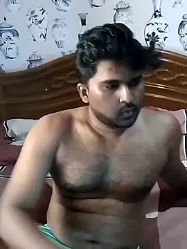 milkyseduce online show from November 2025 06:45:01 AM