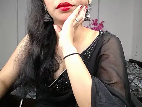 Glowing beauty online show from September 2025 04:49:02 AM