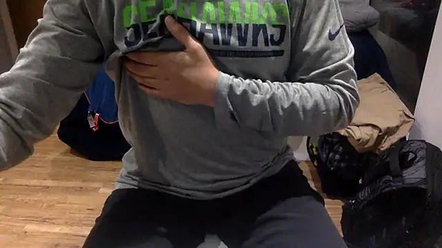 Snapshot of Whatevrr chatting on November 2025 05:01:02 PM Whatevrr online show from November 2025 05:01:02 PM