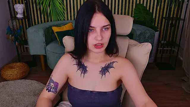 Snapshot of Angel_Braun chatting on October 2025 11:19:02 AM Angel Braun online show from October 2025 11:19:02 AM