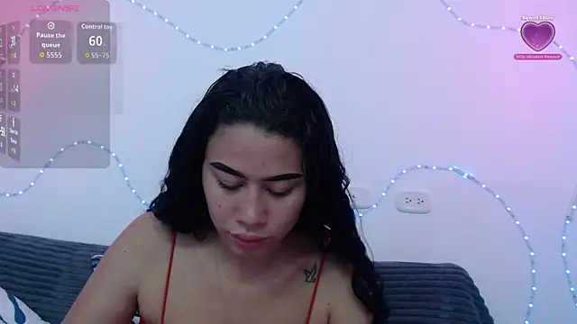 Sofia candy19 online show from October 2025 04:51:02 PM