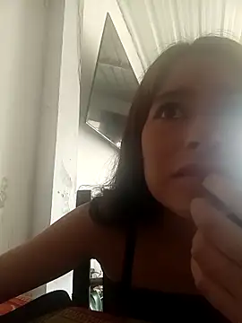 Mia-pussy online show from September 2025 02:05:02 PM
