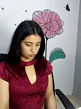 ValerieLove  online show from October 2025 07:47:02 PM