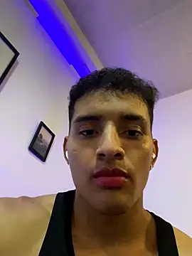 Snapshot of Smith_Fitness chatting on October 2025 11:33:02 AM Smith Fitness online show from October 2025 11:33:02 AM