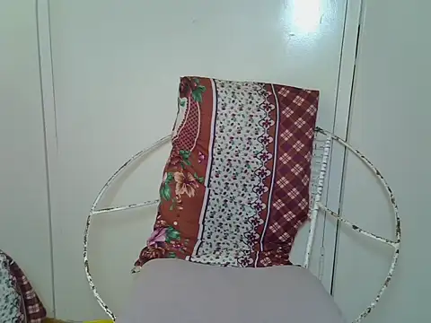 BeautyQueenX22 online show from September 2025 09:08:02 PM