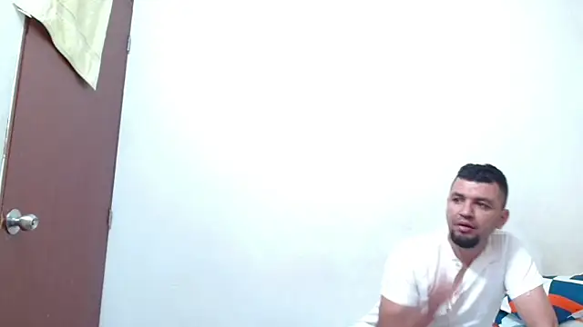 smitdleds1130 online show from September 2025 01:38:02 AM