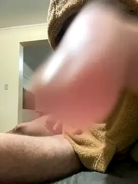 submisso321 online show from October 2025 11:02:02 PM