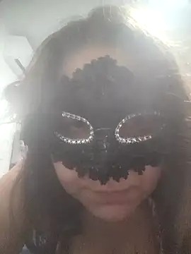 LOCA GIRL online show from September 2025 07:14:02 PM