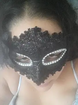 LOCA GIRL online show from September 2025 12:05:01 PM