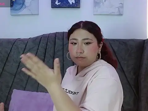 Angel cole  online show from September 2025 12:49:02 PM