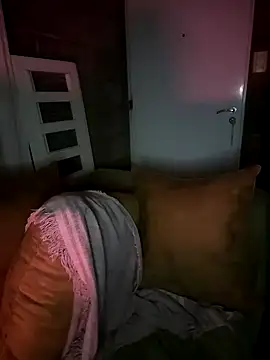 Snapshot of Almendrasexy chatting on October 2025 06:10:01 AM Almendrasexy online show from October 2025 06:10:01 AM