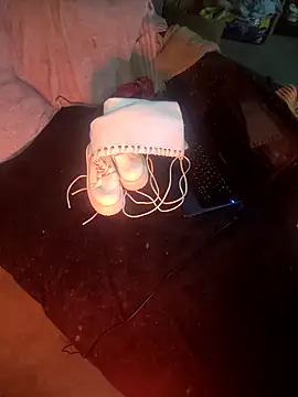 Snapshot of Almendrasexy chatting on November 2025 04:26:02 AM Almendrasexy online show from November 2025 04:26:02 AM