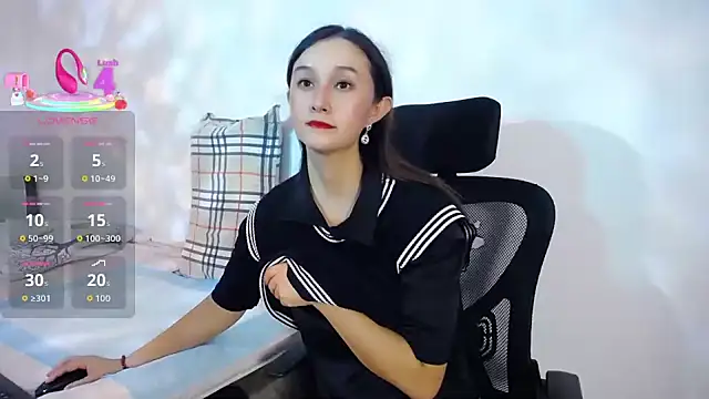 hanhan413 online show from September 2025 12:19:01 PM