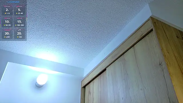 Noah-Garcia online show from November 2025 09:14:01 PM