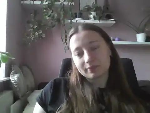 LindaPretty online show from September 2025 06:15:02 AM
