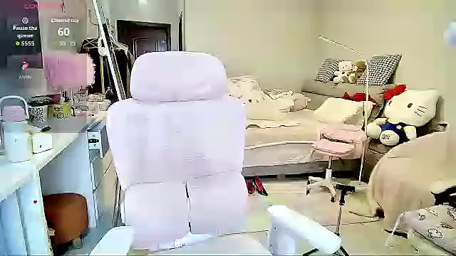 Diva VVN online show from October 2025 12:11:01 AM