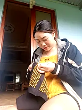 Snapshot of siki-00 chatting on October 2025 01:23:01 AM siki-00 online show from October 2025 01:23:01 AM