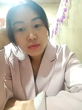 Snapshot of siki-00 chatting on October 2025 09:17:01 AM siki-00 online show from October 2025 09:17:01 AM