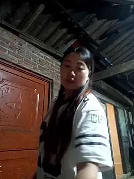 Snapshot of siki-00 chatting on October 2025 11:42:02 AM siki-00 online show from October 2025 11:42:02 AM