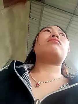 Snapshot of siki-00 chatting on October 2025 04:13:02 AM siki-00 online show from October 2025 04:13:02 AM