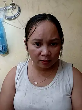 Snapshot of -Kitty-92 chatting on October 2025 10:56:01 AM -Kitty-92 online show from October 2025 10:56:01 AM