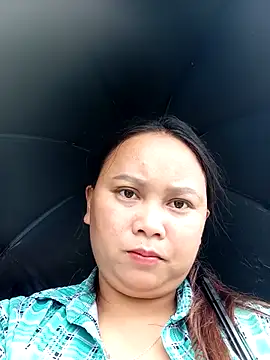 Snapshot of -Kitty-92 chatting on October 2025 01:25:02 AM -Kitty-92 online show from October 2025 01:25:02 AM