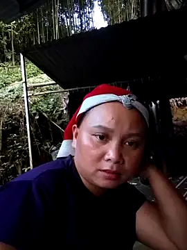 Snapshot of -Kitty-92 chatting on October 2025 10:05:02 AM -Kitty-92 online show from October 2025 10:05:02 AM