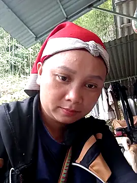 Snapshot of -Kitty-92 chatting on October 2025 01:50:02 AM -Kitty-92 online show from October 2025 01:50:02 AM