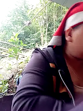 Snapshot of -Kitty-92 chatting on October 2025 02:23:01 AM -Kitty-92 online show from October 2025 02:23:01 AM